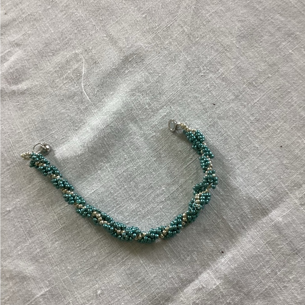 Twisted Beaded Bracelet in Teal and Silver